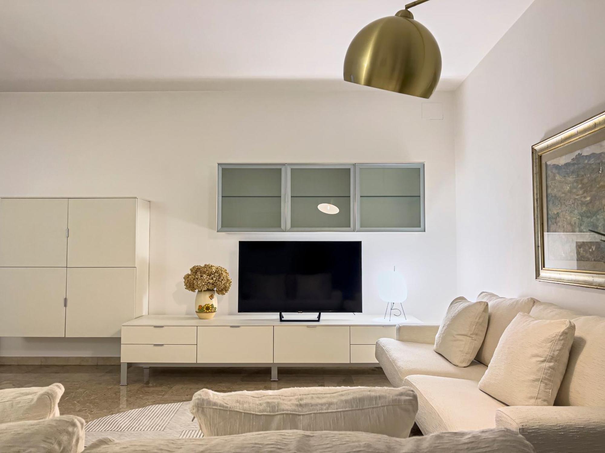 Apartamento With View Train Station